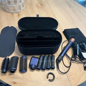 Dyson Hair Wrap: special edition Navy and Copper